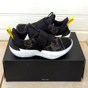 Sorel Explorer Blitz Stride Strap Sneaker